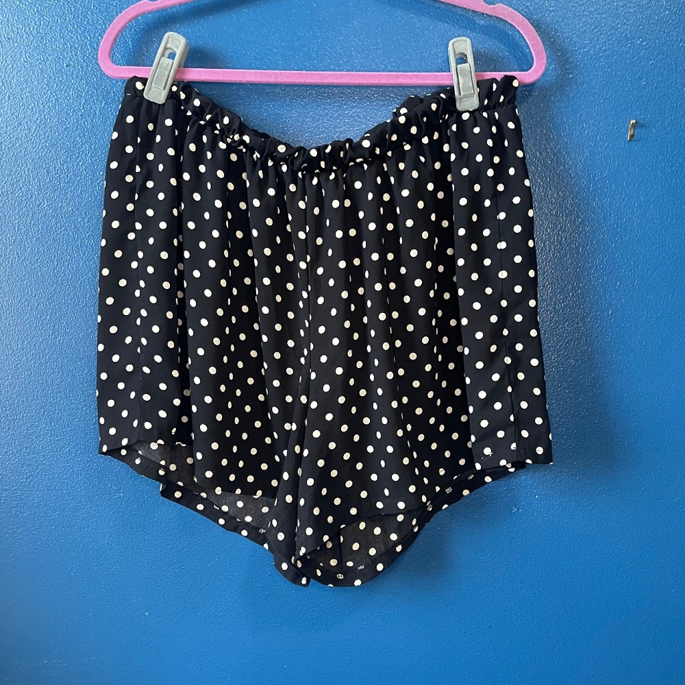 Polka Dot Shorts with elastic waist